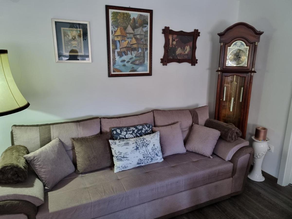 Apartment Blaoss Karlovac Luaran gambar